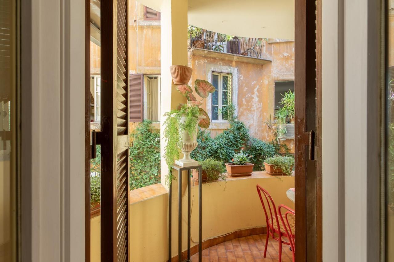Apartment Iflat Red Rom